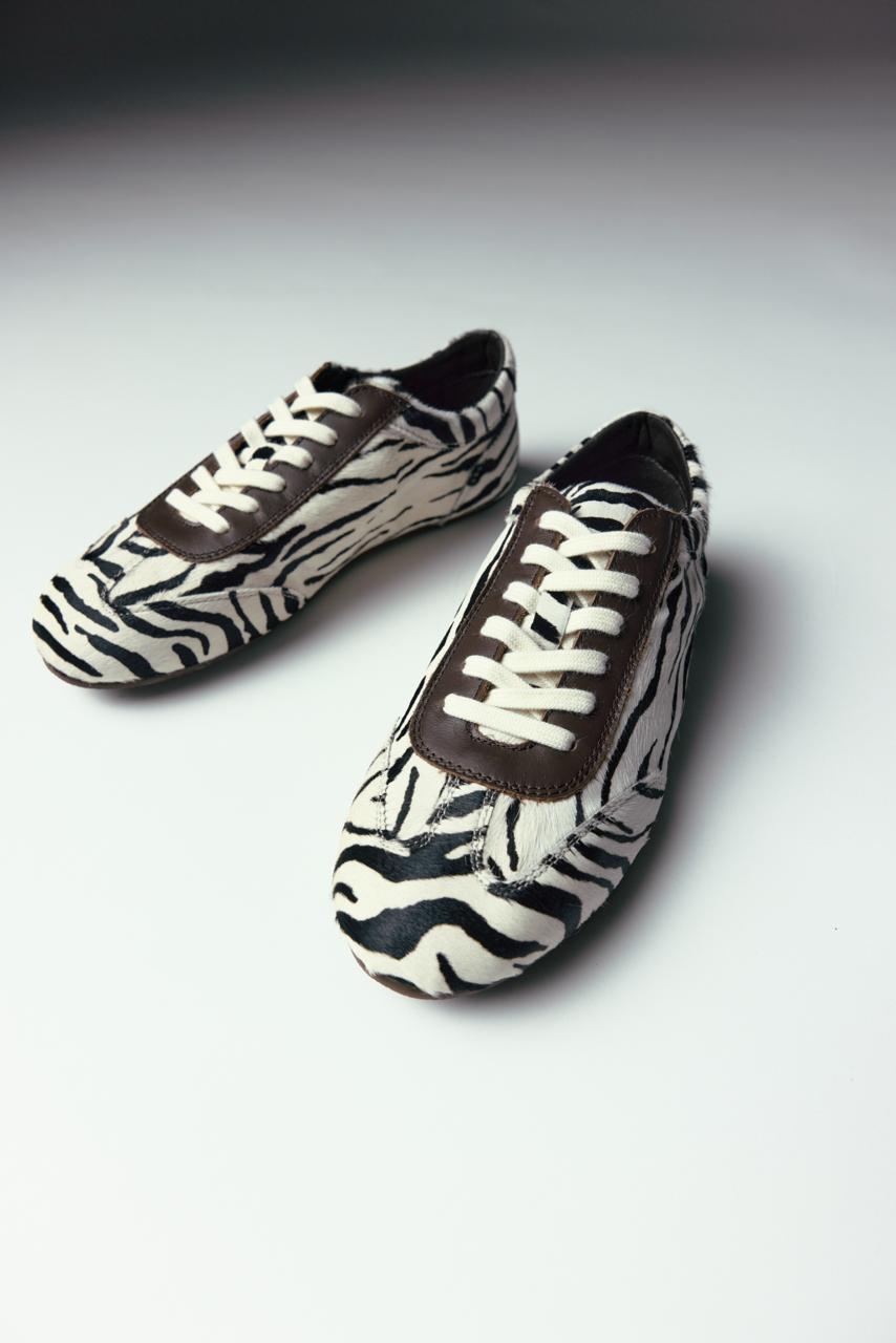 Кросівки Side A: ZEBRA