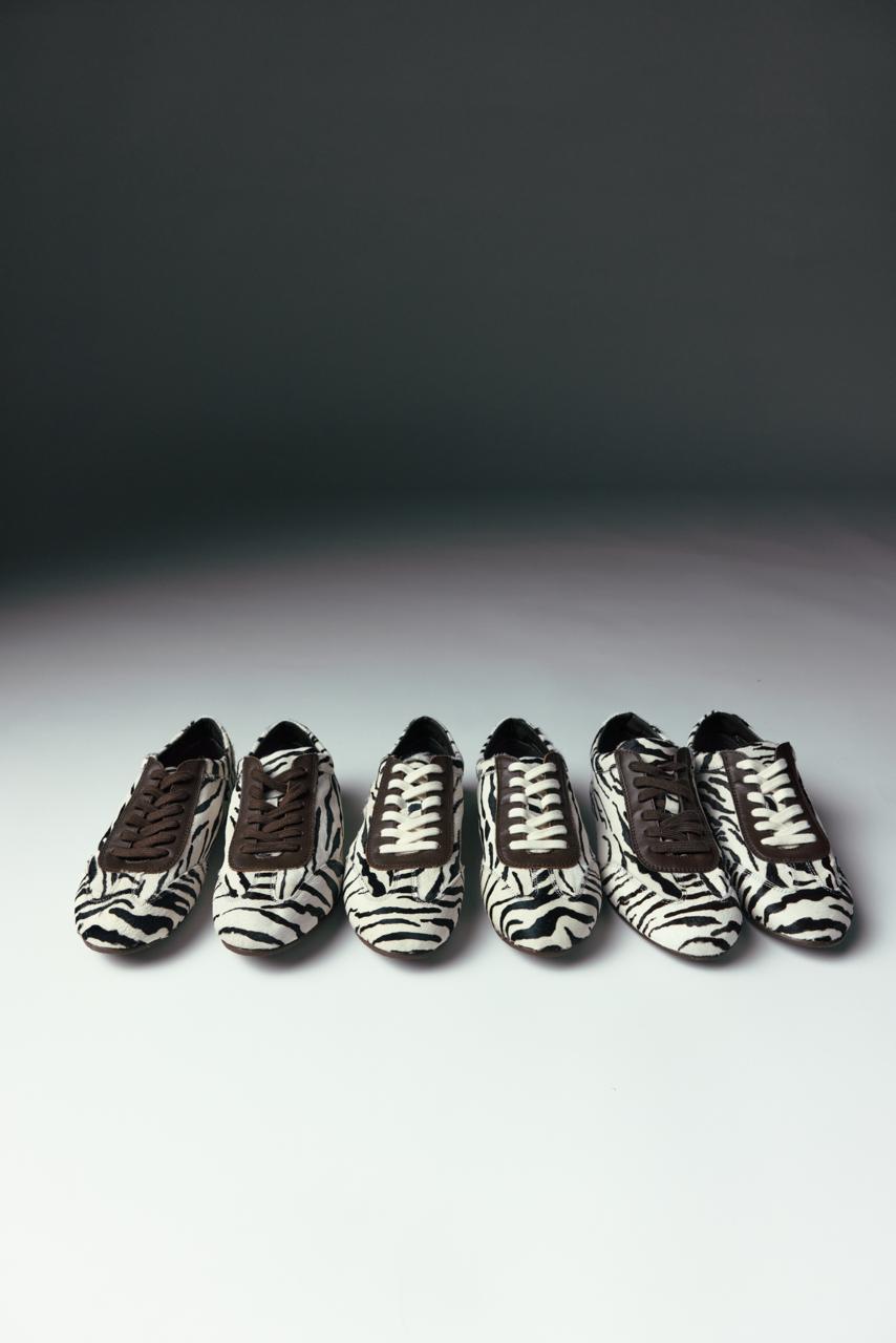 Кросівки Side A: ZEBRA