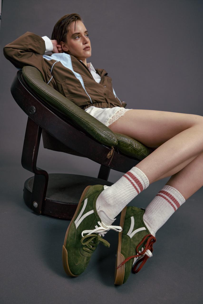 Кросівки Side B: GREEN SUEDE